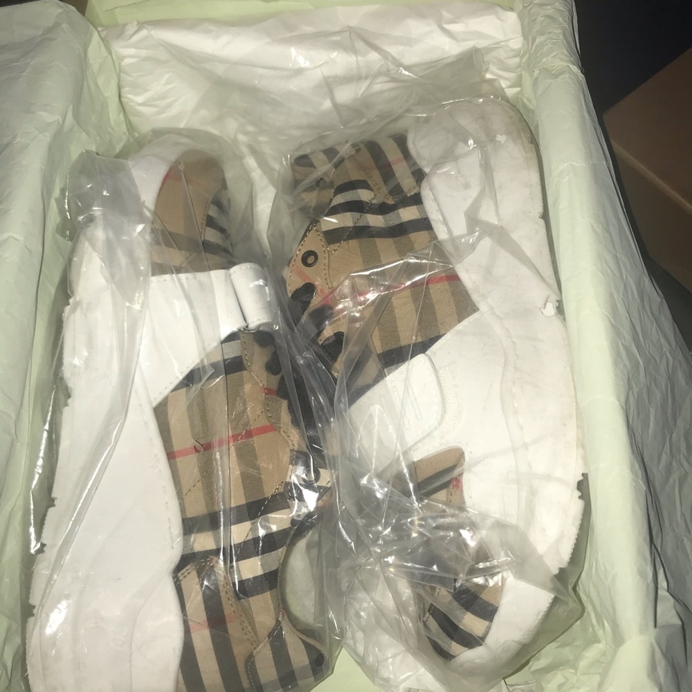 Burberry Regis Chunky Sneaker
